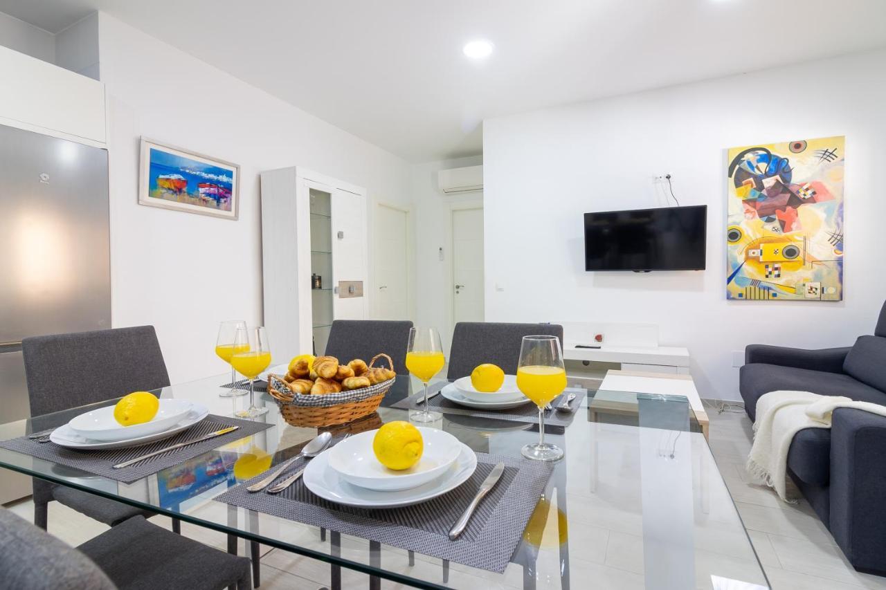 Santa Maria Freshapartments Малага Экстерьер фото